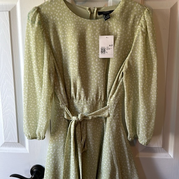 NWT Sage Green Dress - Picture 2 of 3